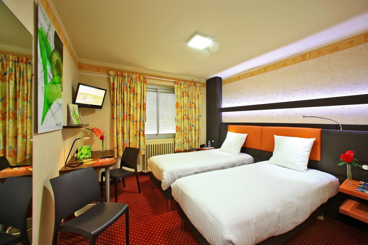 Le Point Du Jour Hotel Ла Рош-сюр-Йон Екстериор снимка